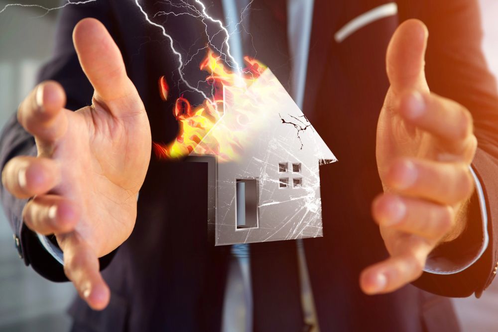 Sell Fire or Flood Damaged House in Houston With Hero home buyers Sell Fire or Flood Damaged House in Houston With Hero home buyers