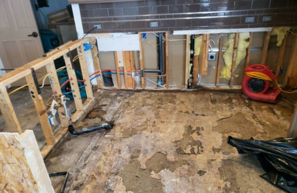 Sell Your Fire or Flood Damaged Houston House As-Is