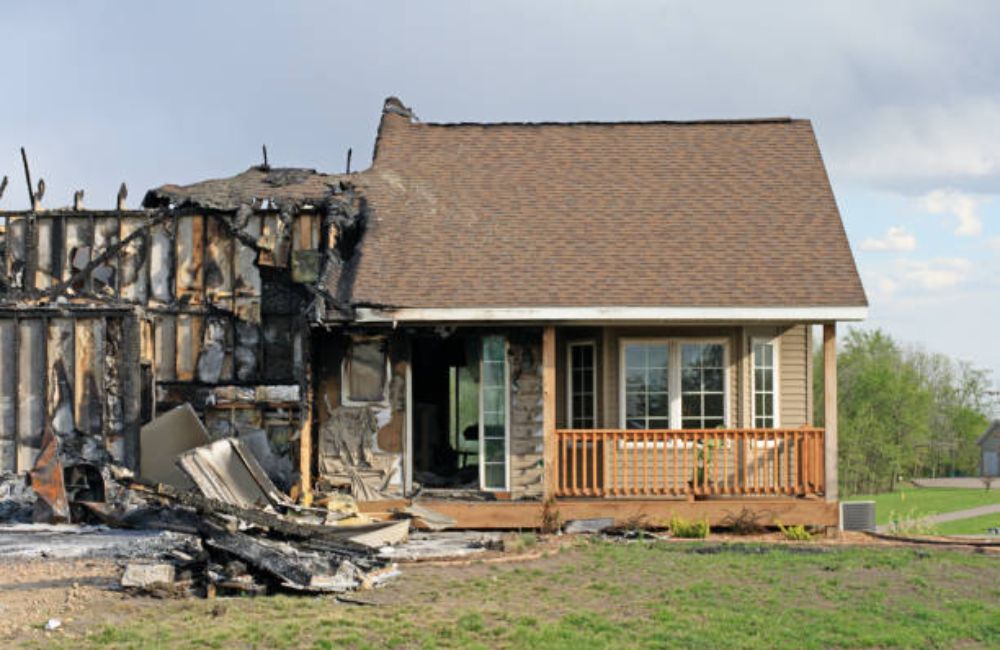 Sell Your Fire or Flood Damaged Houston House As-Is