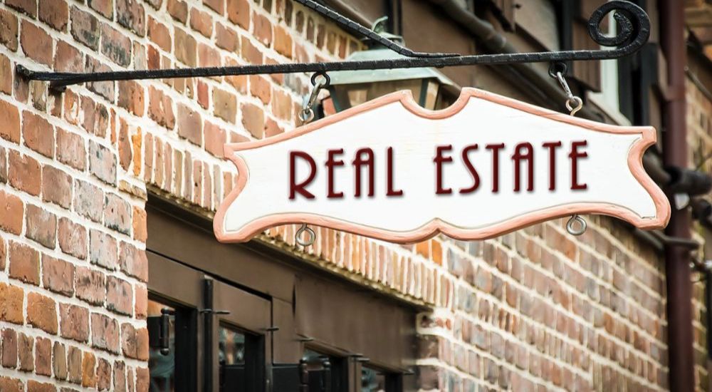 We-Know-Houston-Real-Estate-With-Hero-home-buyers